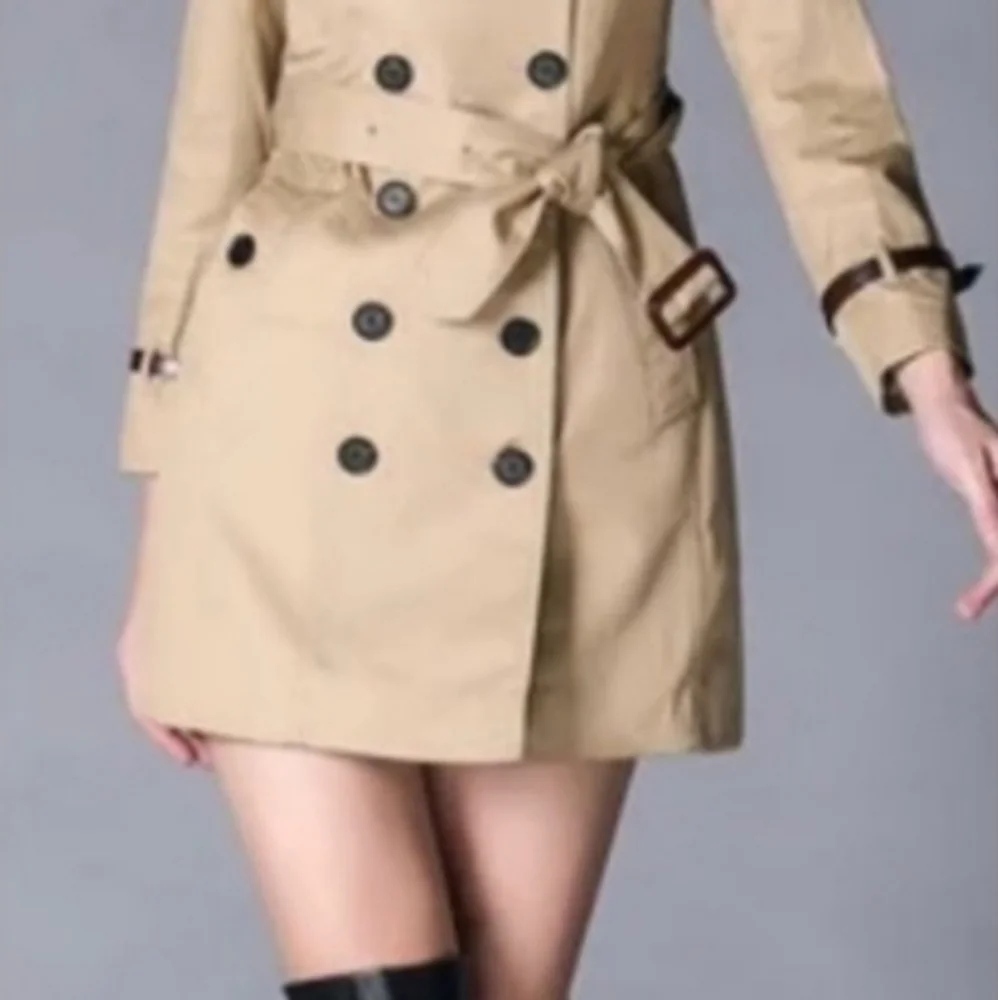 Chic British Buckle Double Breasted Fabulous Trench Coat - Picture 3 of 5